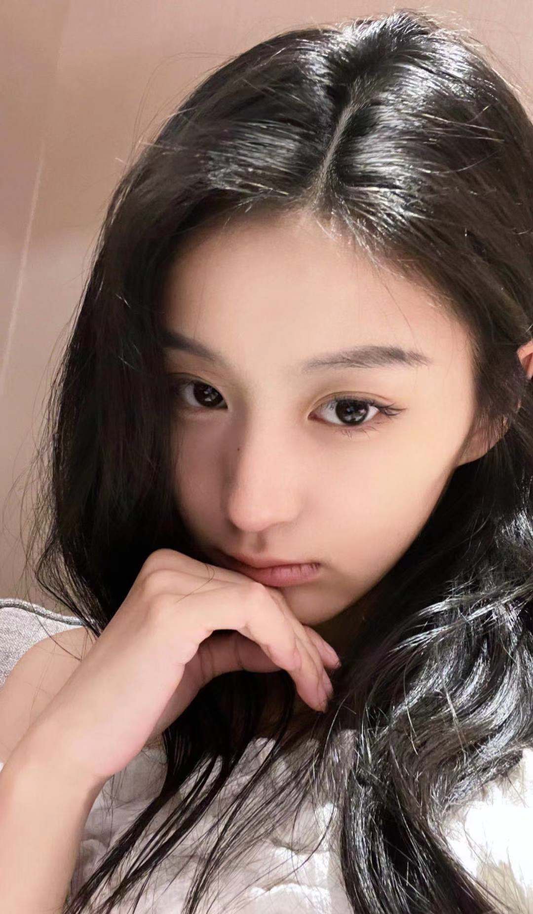 跪舔！舌.吻.！水漫金山！双发征服良家学妹，痛痛.快.快的大