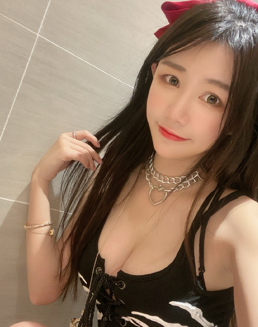 兼职推荐，学.生.妹.，身材很棒